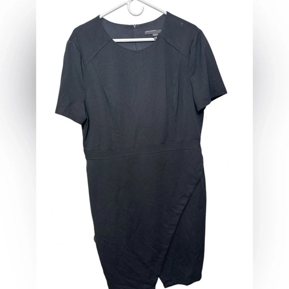 MAGGY LONDON SHORT SLEEVE DRAPED FLAP SHEATH DRESS NWT - Picture 1 of 8